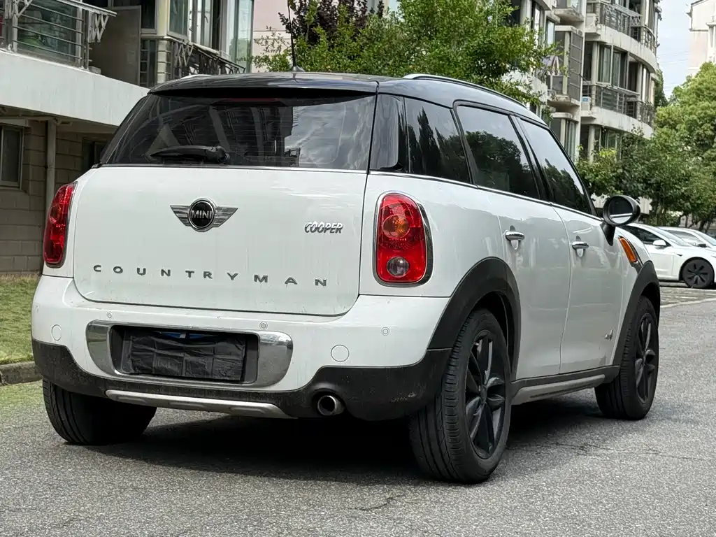 MINI Countryman 2016 — фото 6