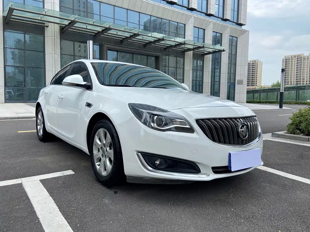 Buick Regal 2017 — фото 7