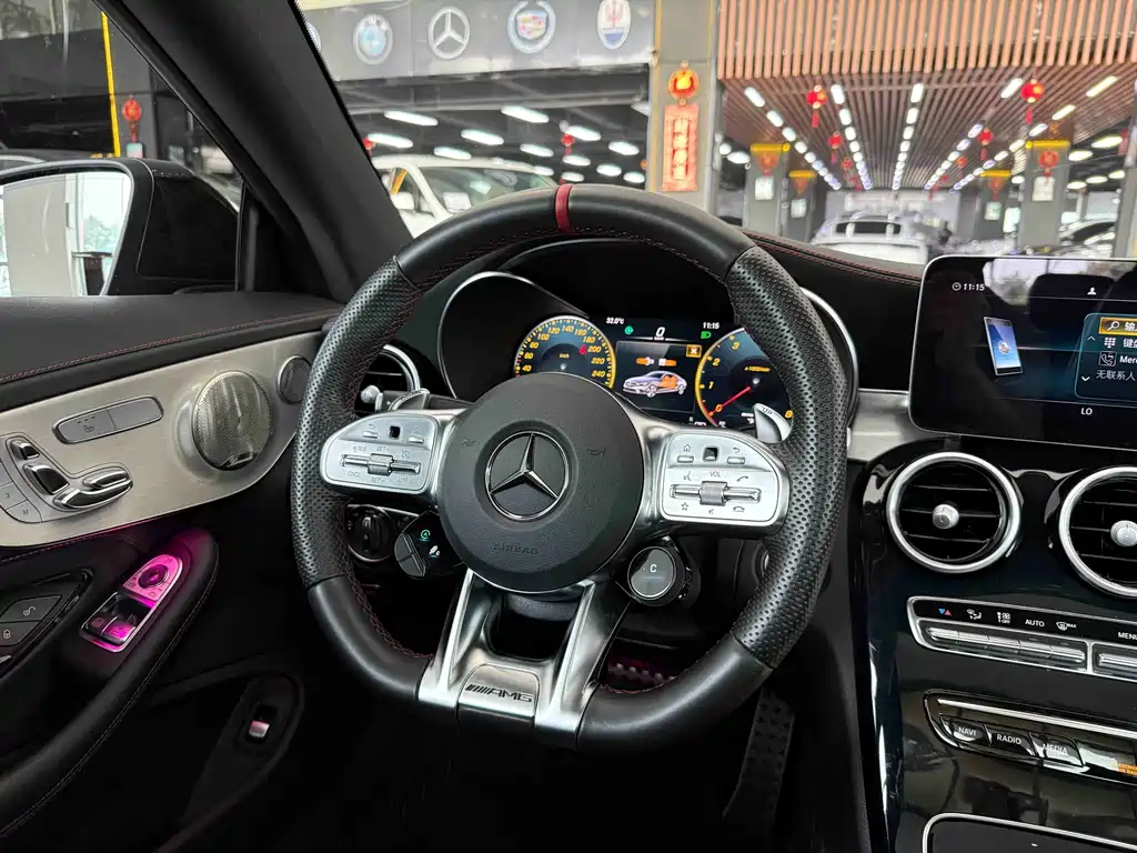 Mercedes-Benz C-Class AMG 2022 — фото 9