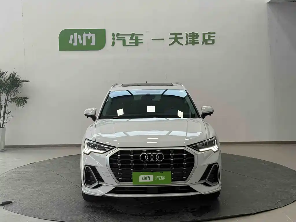 Audi Q3 2023 — фото 2