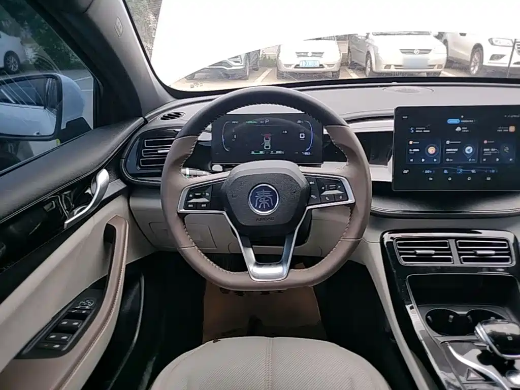 BYD Qin PLUS 2025 — фото 11