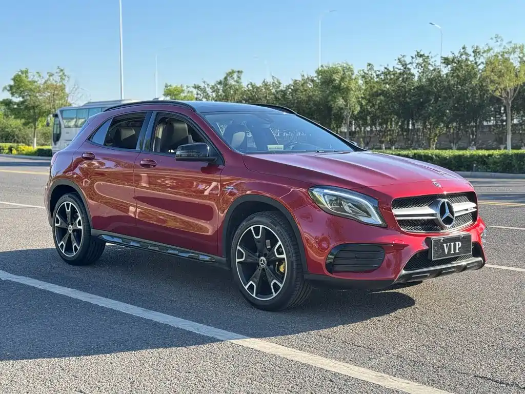 Mercedes-Benz GLA 2018 — фото 2