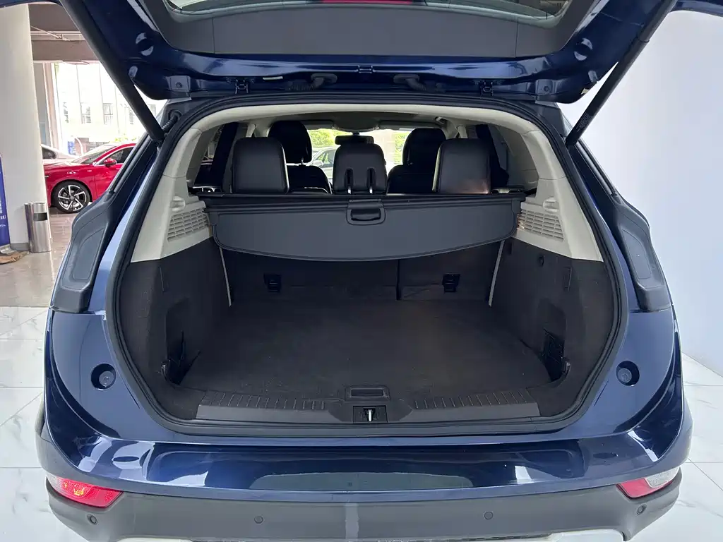 Lincoln MKC 2017 — фото 22