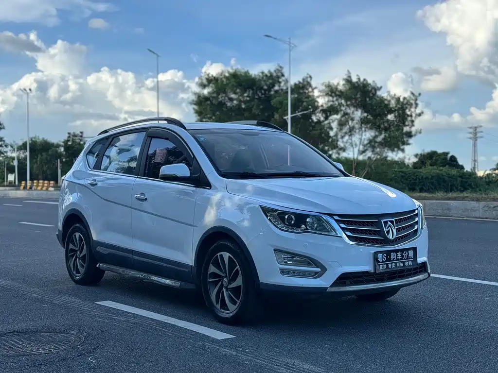 Baojun 560 2016