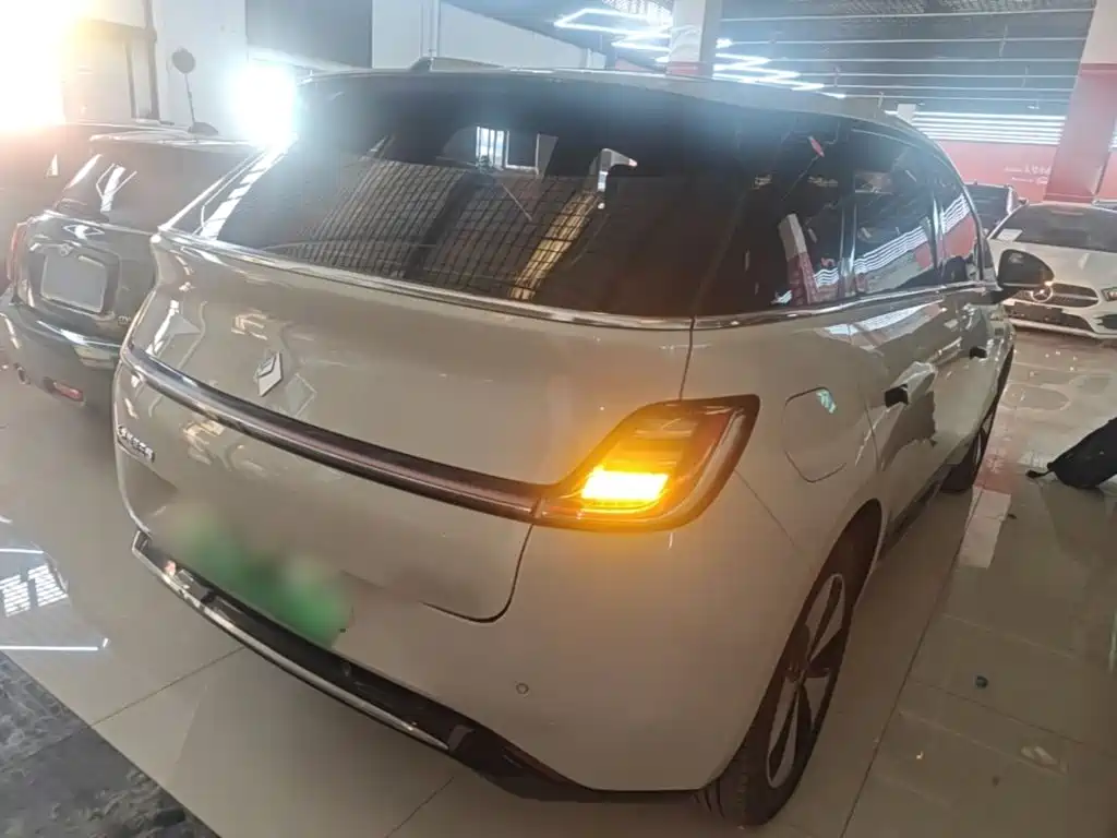 Baojun Clouds 2023