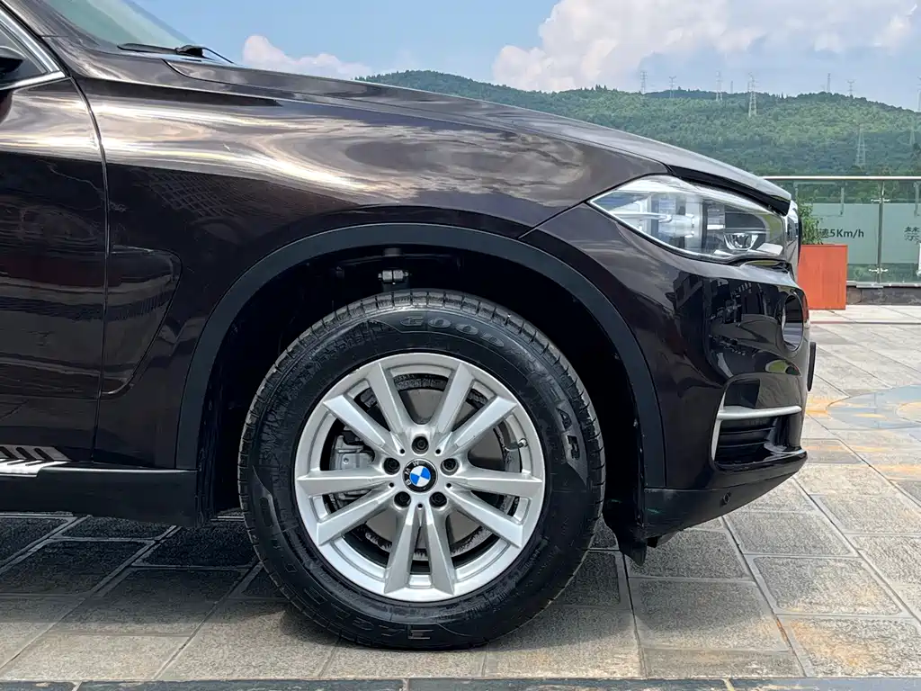 BMW X5 2018 — фото 26