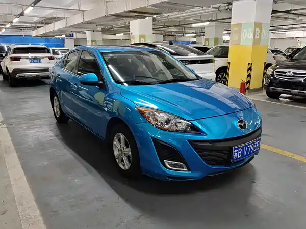 Mazda 3 Xingcheng 2013