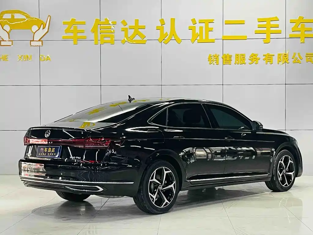 Volkswagen Passat 2025 — фото 2