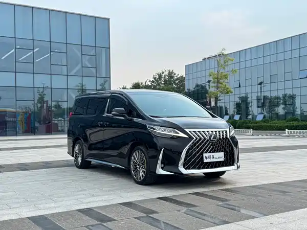 Toyota Vellfire 2019