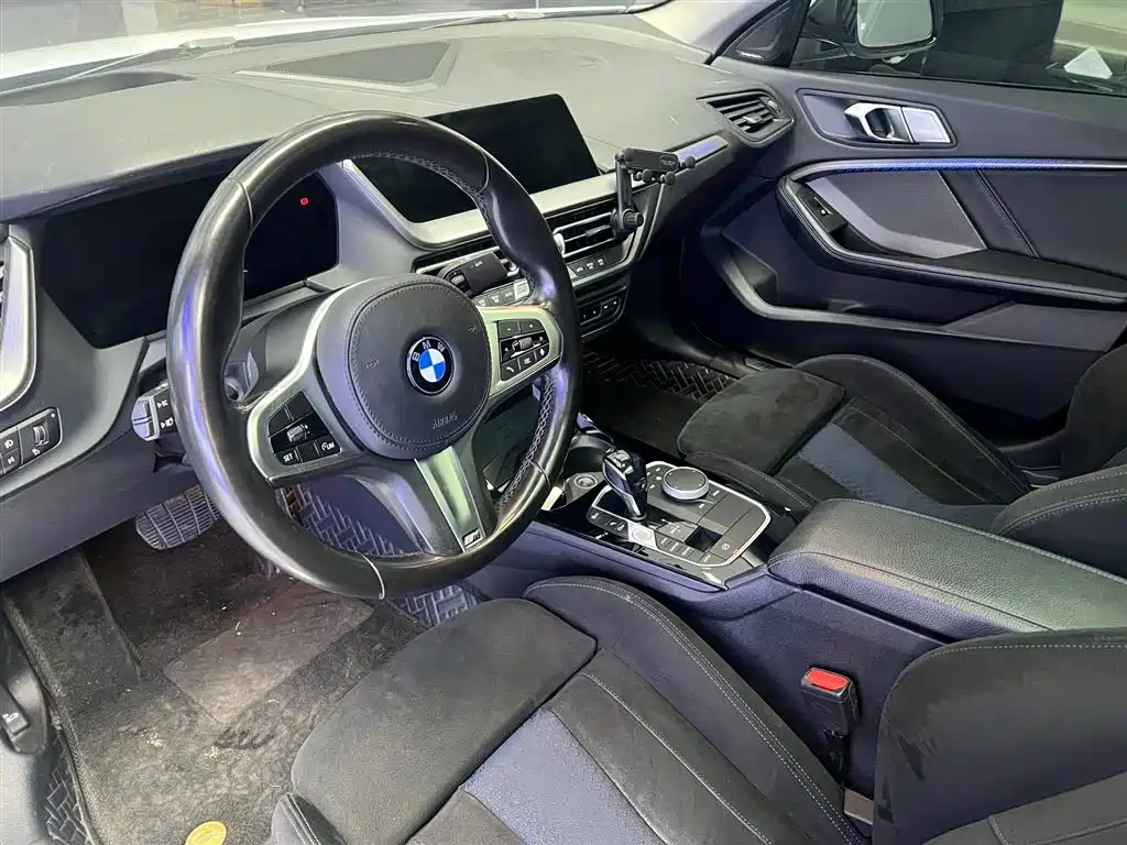 BMW 2 Series 2021 — фото 5