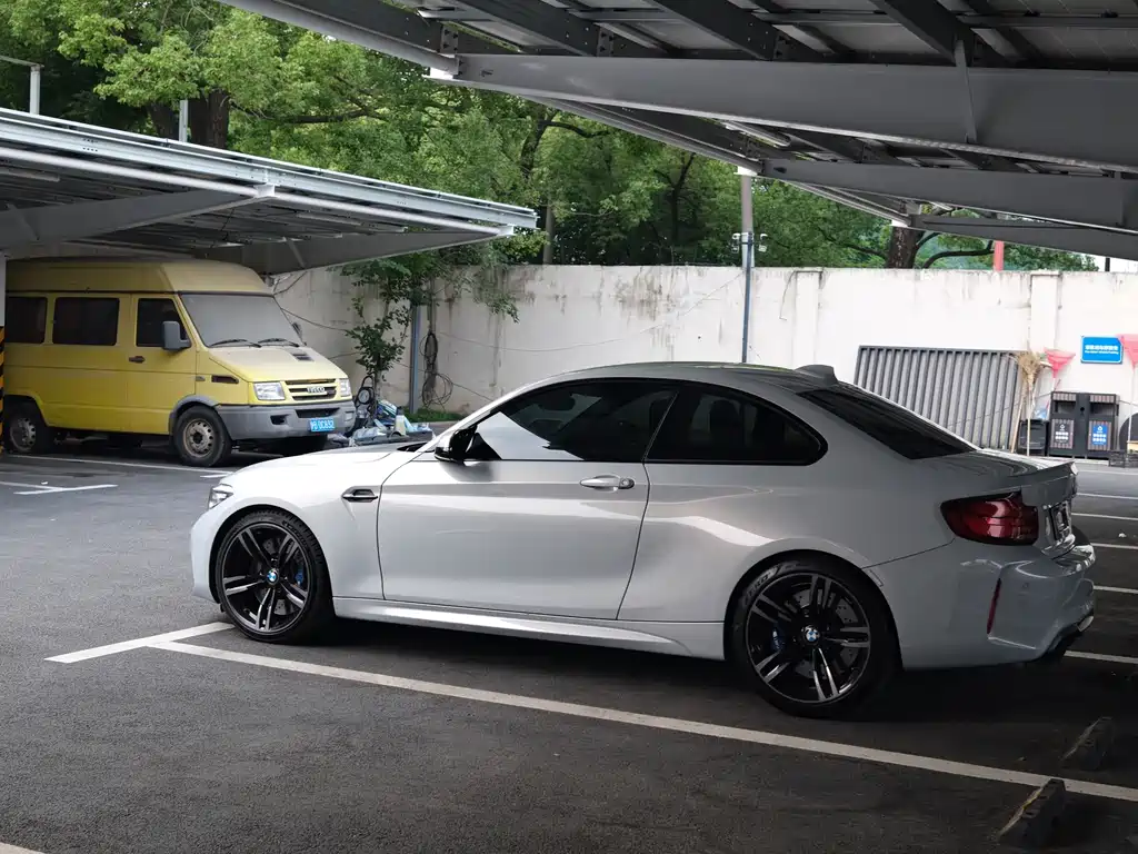 BMW M2 2019 — фото 11