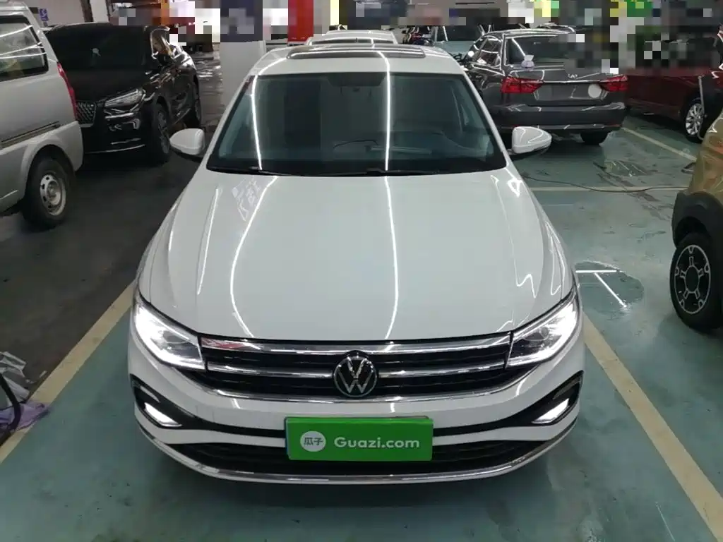 Volkswagen Bora 2023
