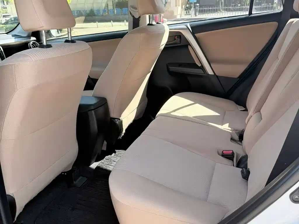 Toyota RAV4 2018