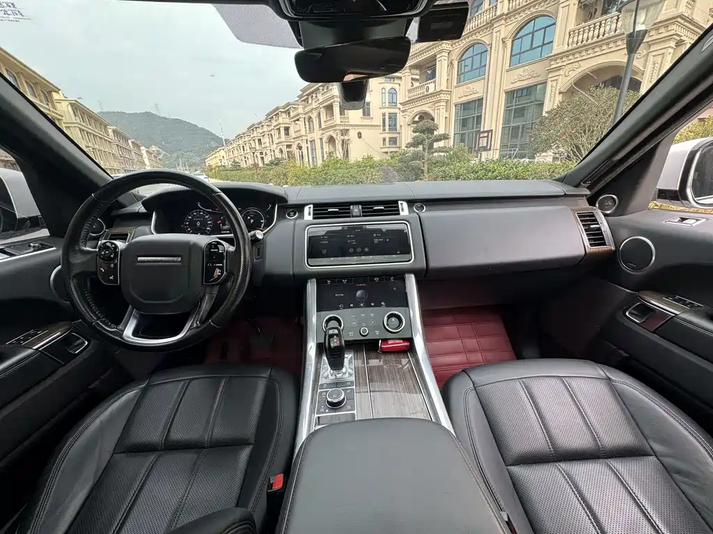 Land Rover Sport PHEV 2018 — фото 6