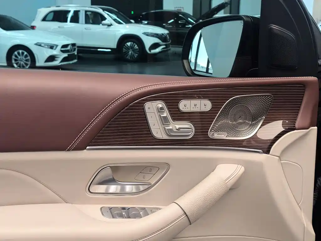 Mercedes-Benz GLS 2022