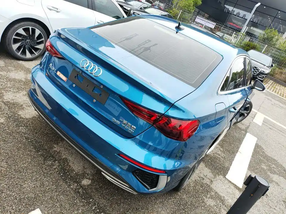 Audi A3 2022 — фото 10