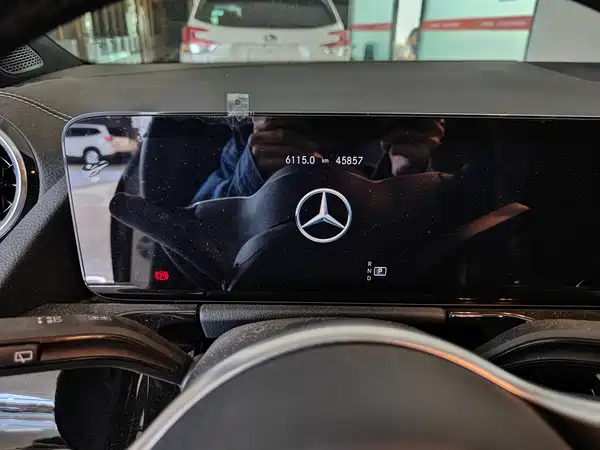 Mercedes-Benz GLA 2021