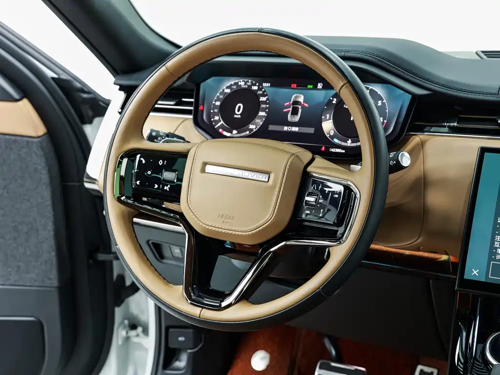 Land Rover Sport 2023 — фото 18