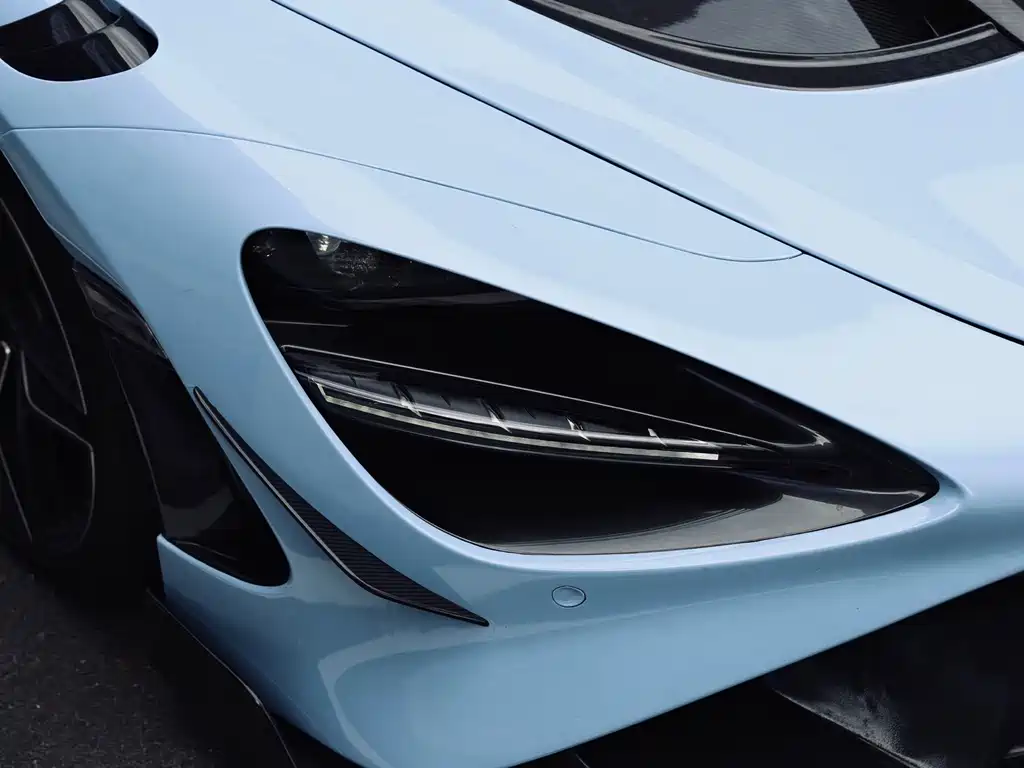 McLaren 720S 2018 — фото 16