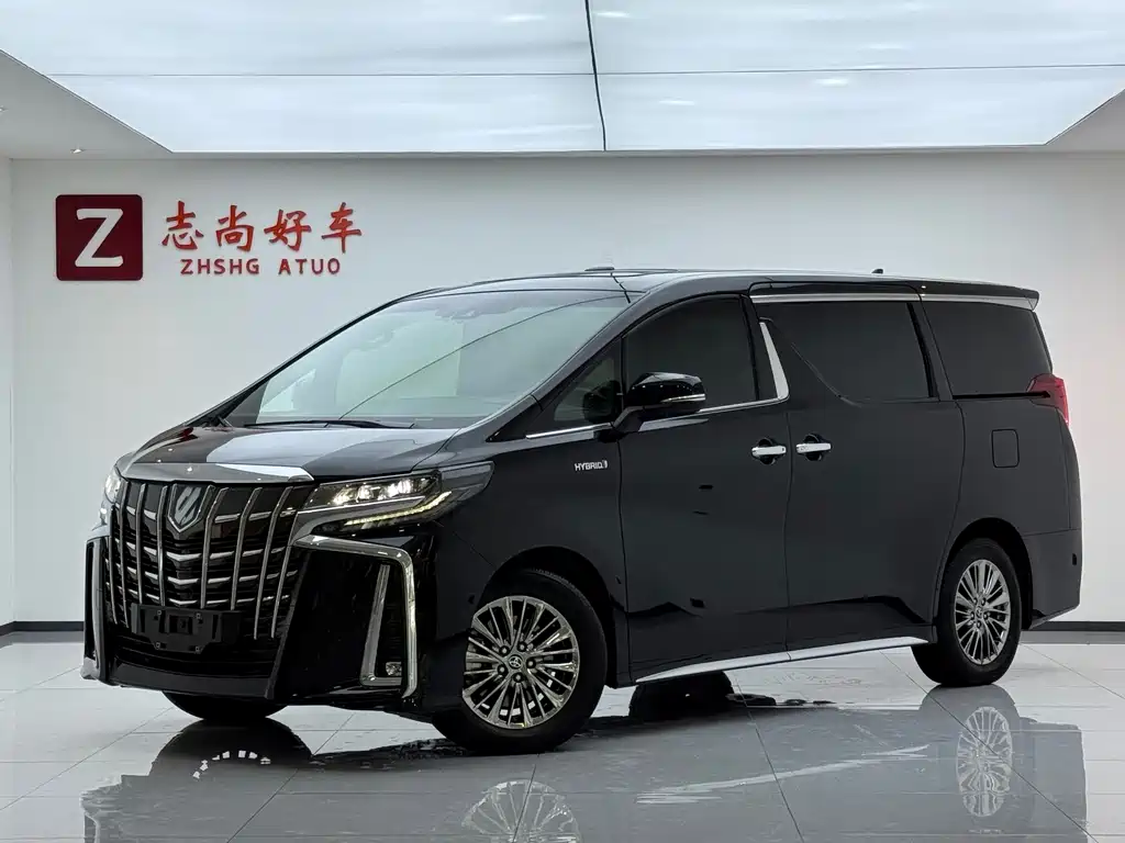 Toyota Alphard 2022 — фото 1