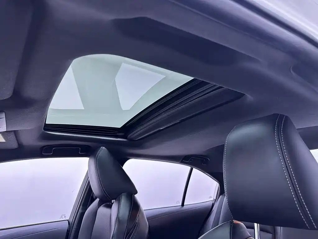 Toyota Levin 2022 — фото 16