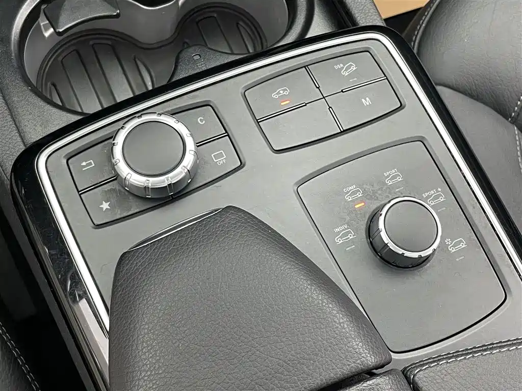 Mercedes-Benz GLE AMG 2018 — фото 20