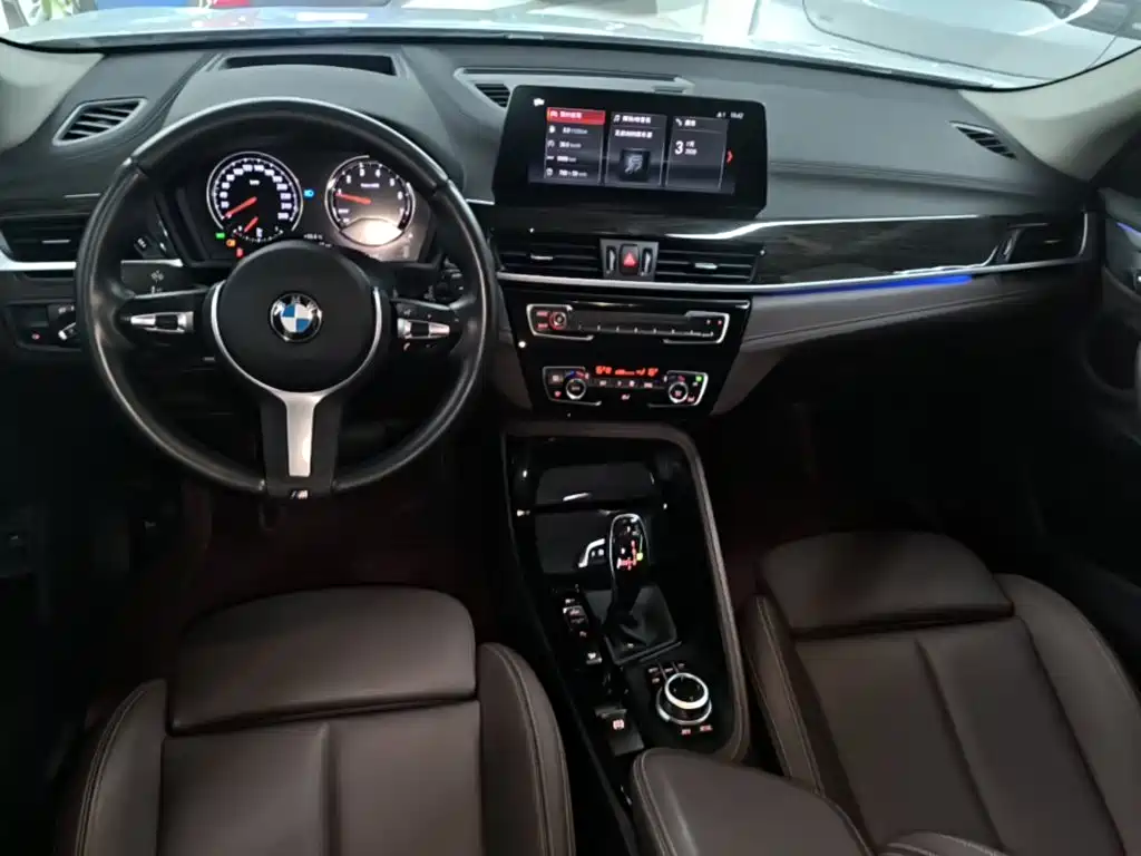 BMW X1 2020 — фото 10