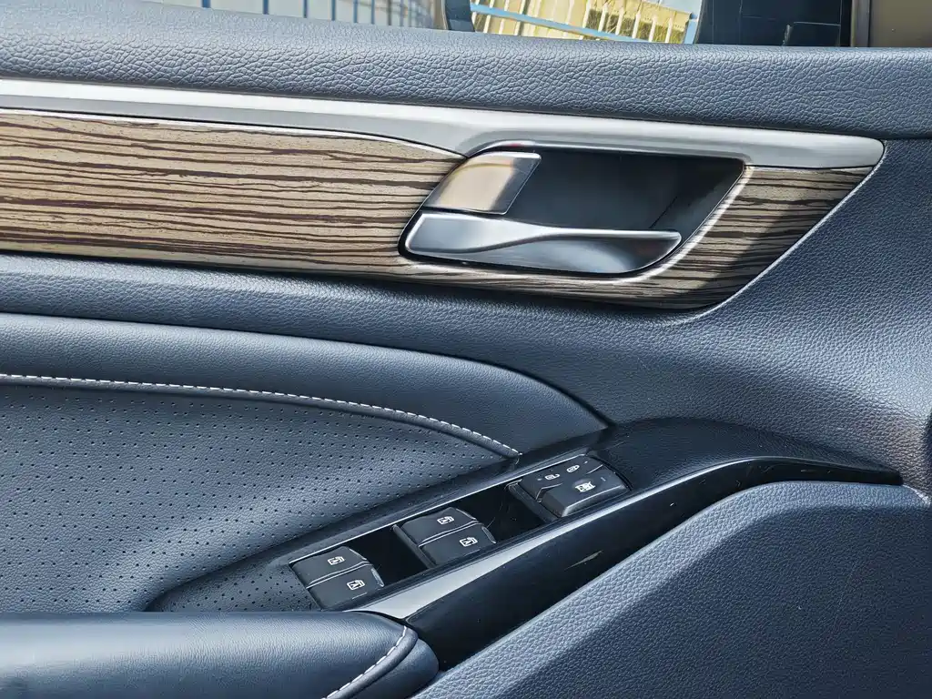 GAC Motor Trumpchi M8 2023 — фото 19
