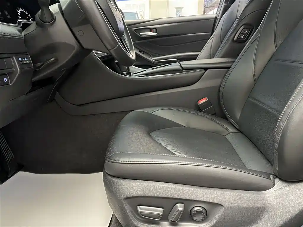 Toyota Avalon 2022 — фото 12