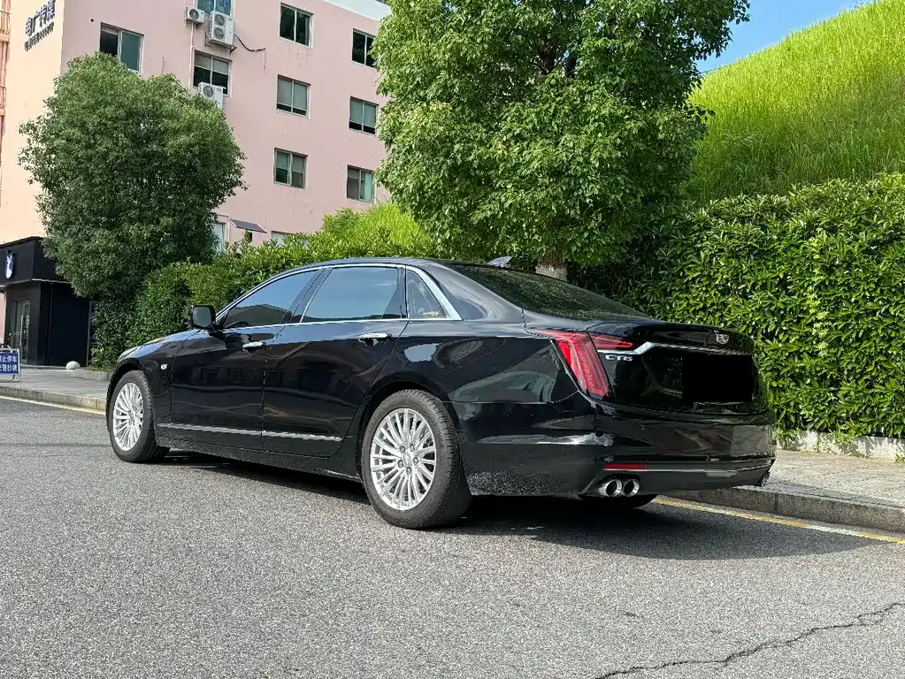 Cadillac CT6 2019 — фото 22