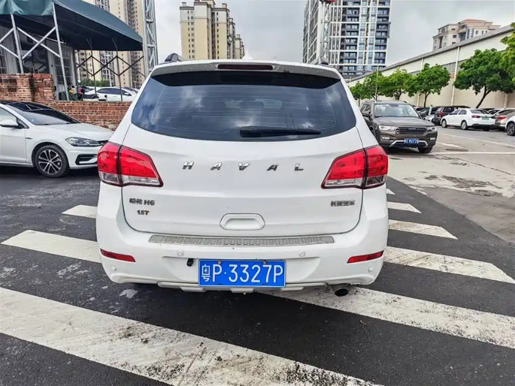 Haval H6 2015 — фото 5