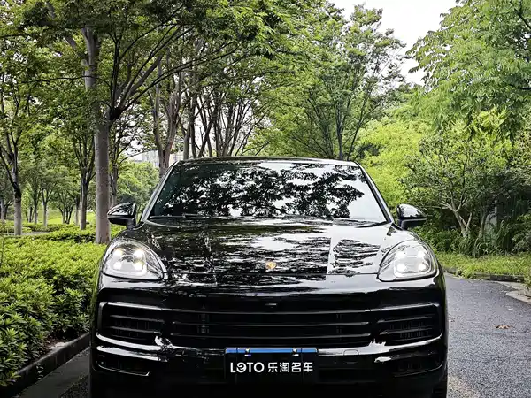 Porsche Cayenne 2023