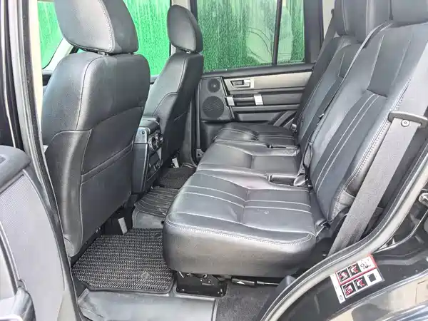 Land Rover Discovery 2016