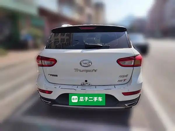 GAC Trumpchi GS4 2016