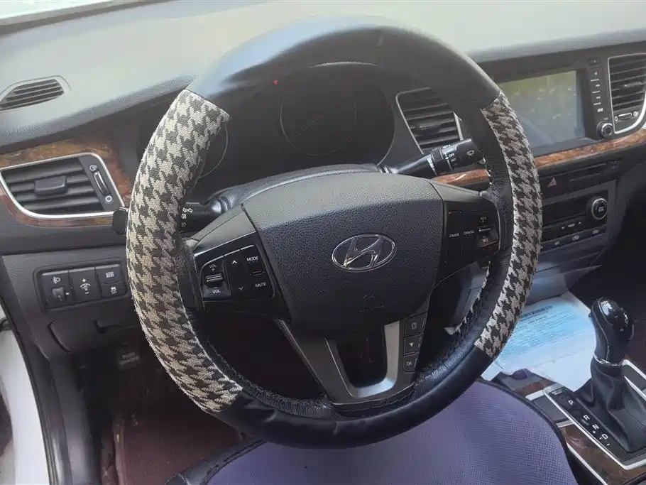Hyundai Mistra 2014 — фото 15