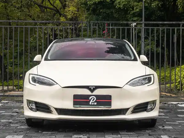 Tesla Model S 2017