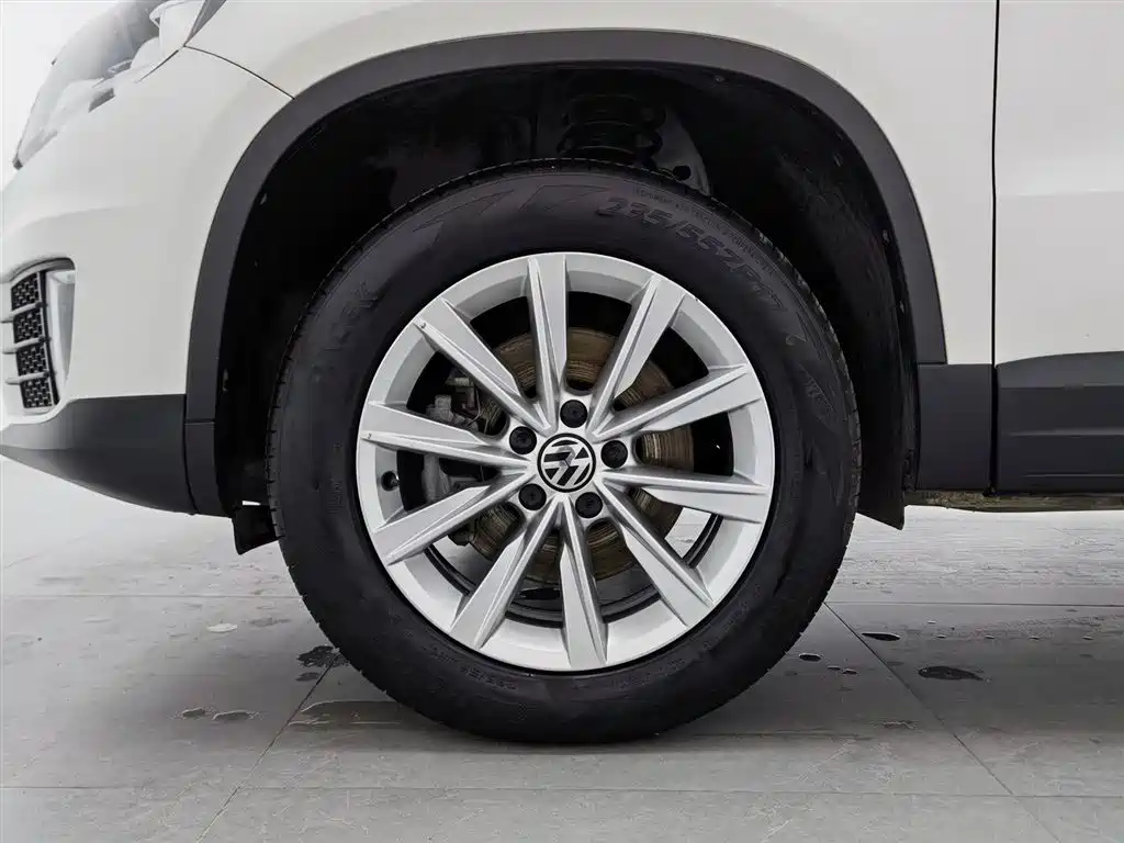 Volkswagen Tiguan 2018 — фото 17