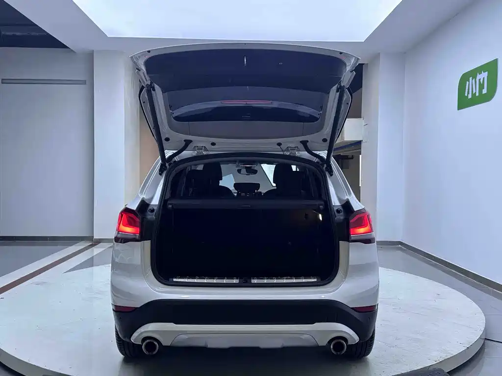 BMW X1 2022 — фото 19