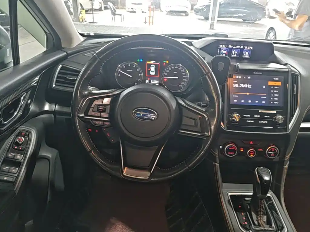 Subaru XV 2018 — фото 11