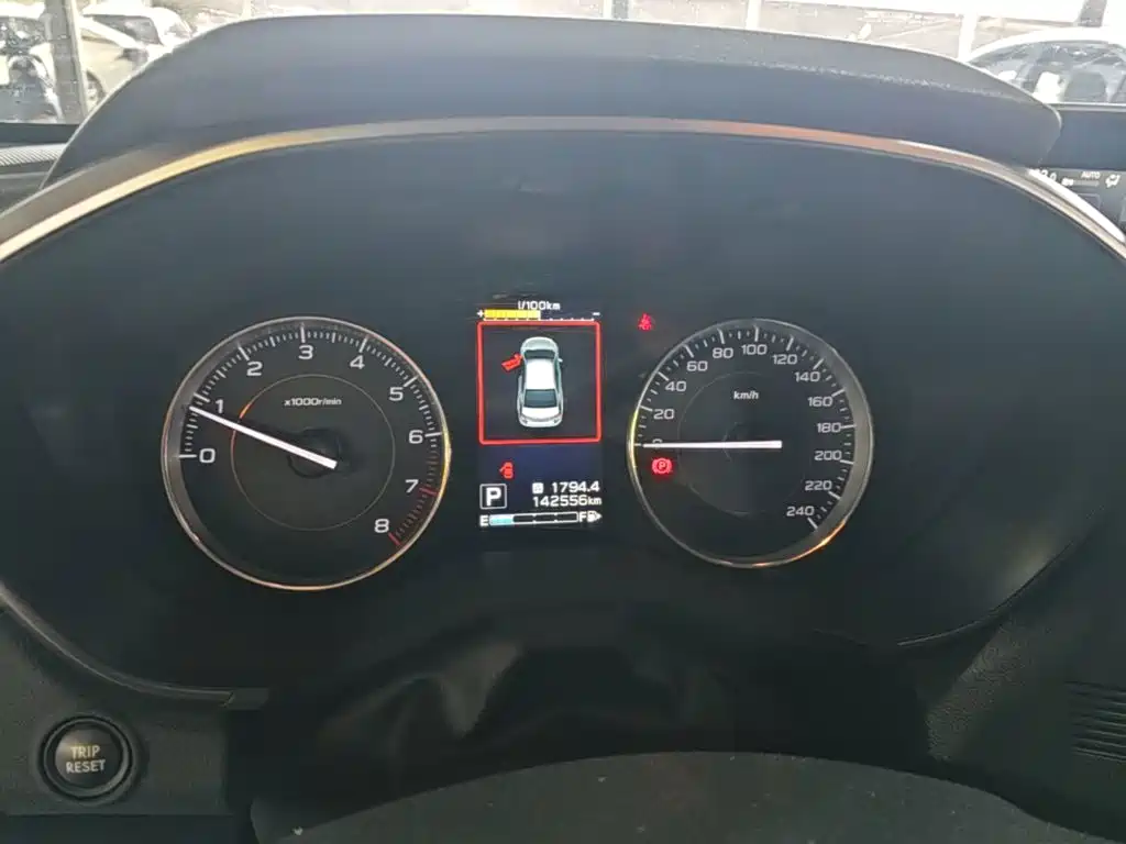 Subaru XV 2018 — фото 12