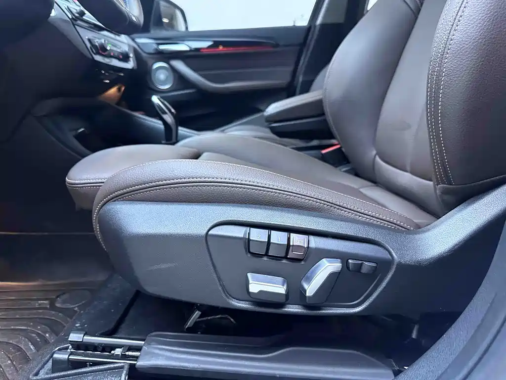 BMW X1 2022 — фото 17