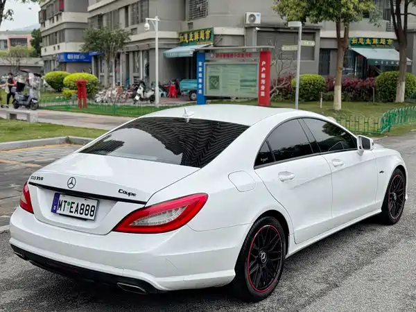 Mercedes-Benz CLS 2014