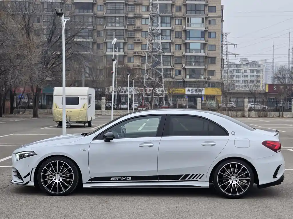 Mercedes-Benz A-Class AMG 2021 — фото 7