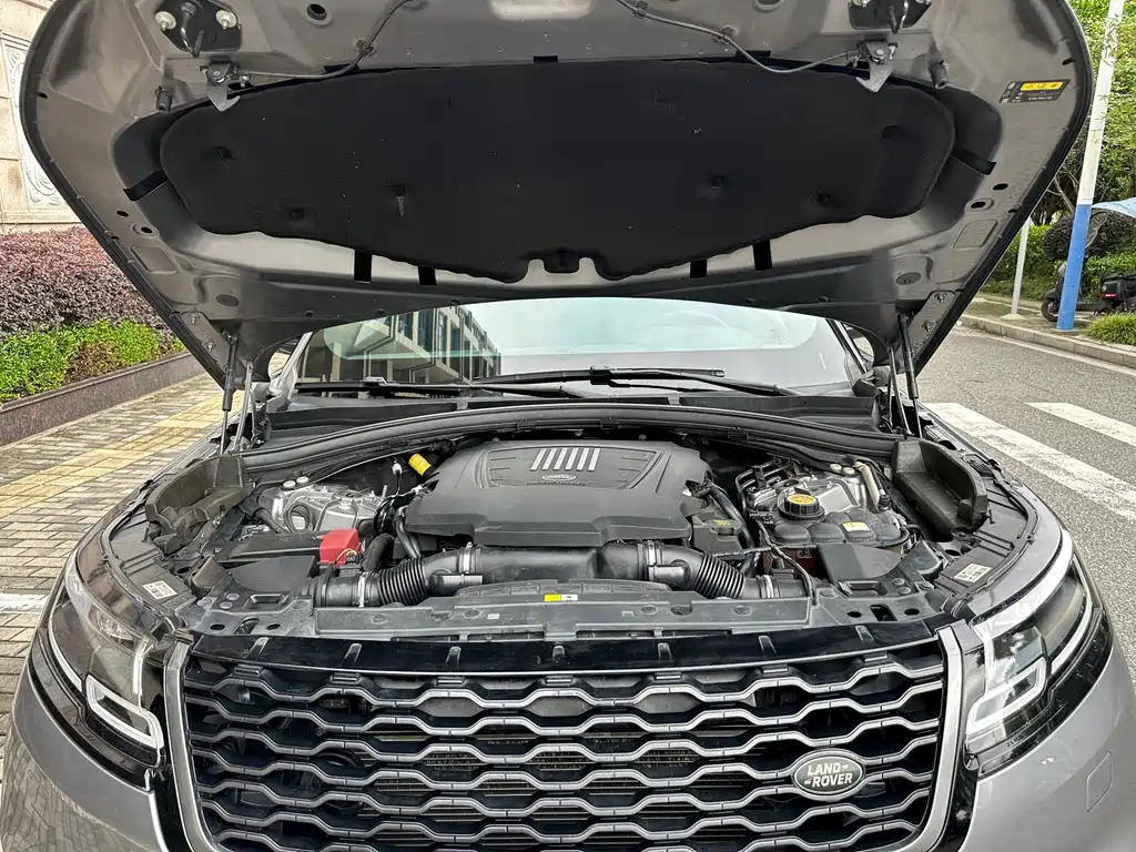 Land Rover Velar 2021 — фото 14