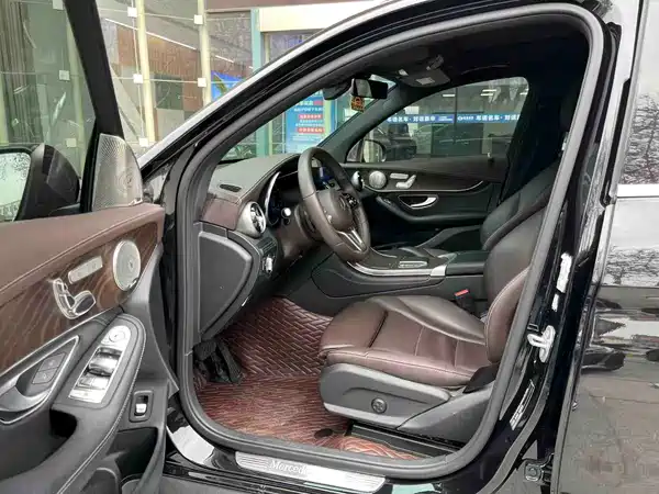 Mercedes-Benz GLC 2020