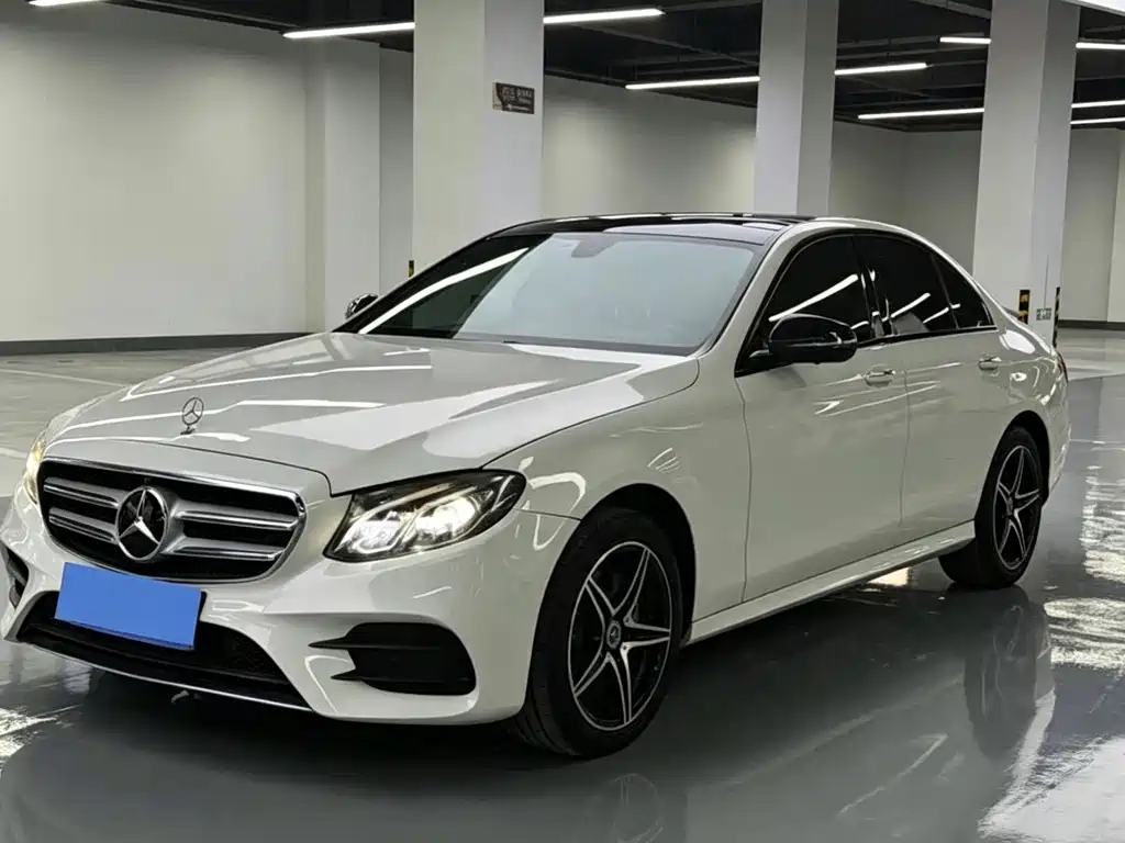 Mercedes-Benz E-Class 2019 — фото 1