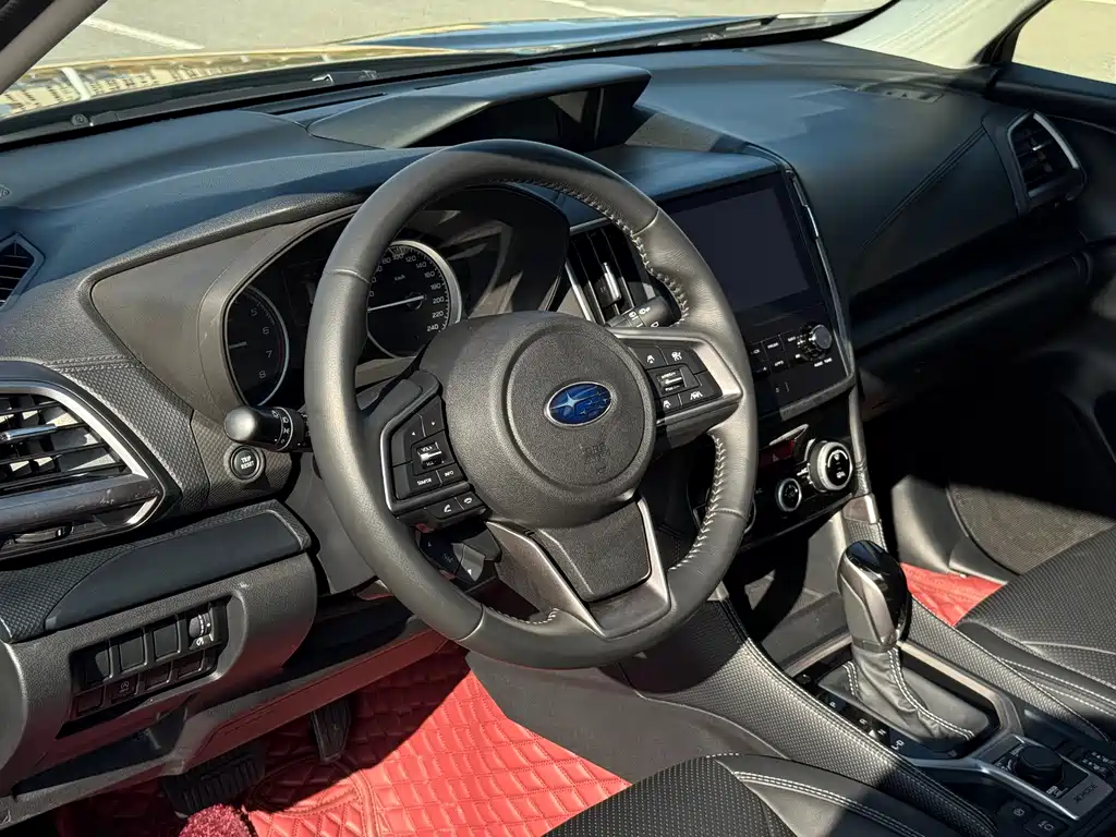 Subaru Forester 2019 — фото 17