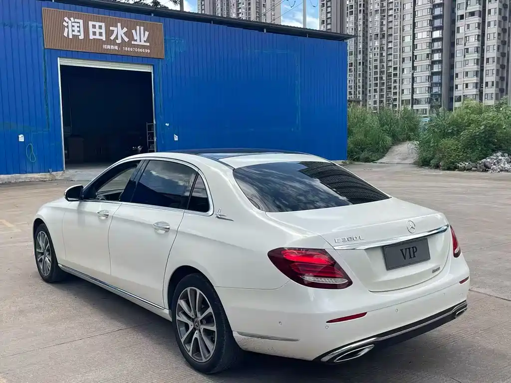 Mercedes-Benz E-Class 2019