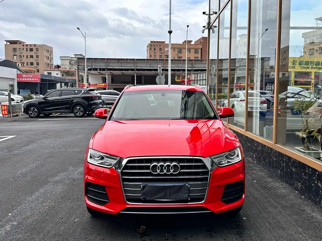 Audi Q3 2016 — фото 21