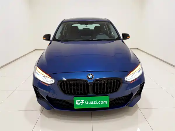 BMW 1 Series 2021